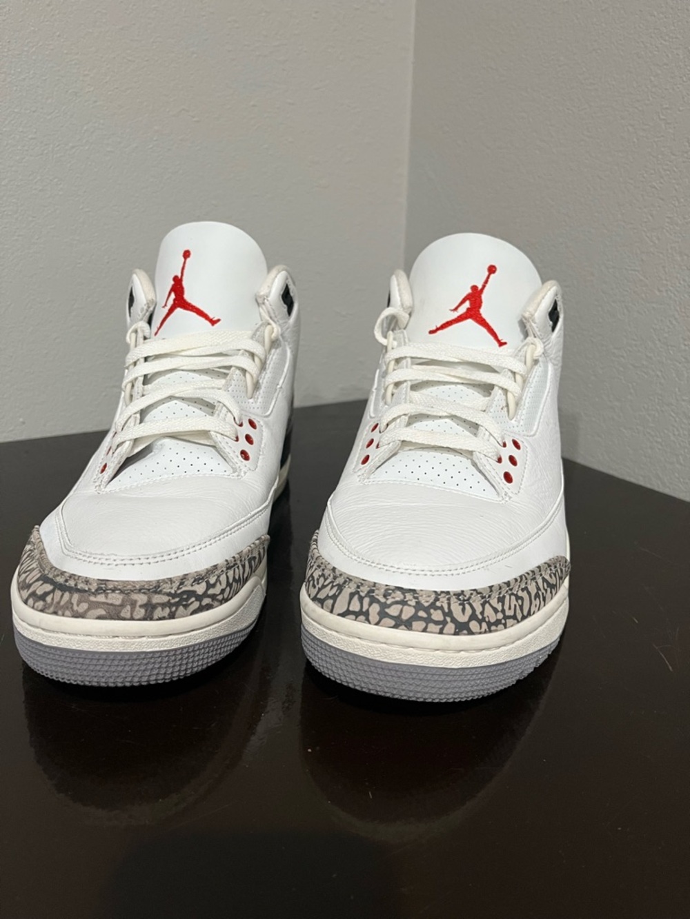White and red Jordan 3 retro shoes size 12
